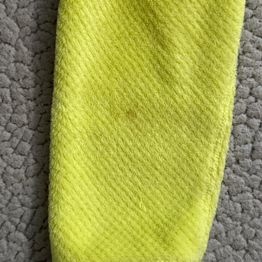 Patagonia Women's Bright Yellow Fleece Turtleneck - Picture 4 of 5
